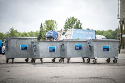 Stalen rolcontainer